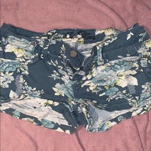 Blue rose patterned unique shorts
